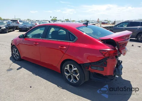 2021 Kia Forte Lxs из США, поврежденный, VIN 3KPF24ADXME310201